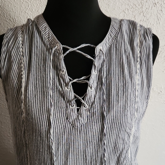 Old Navy Navy and White Striped Dress - Picture 7 of 8